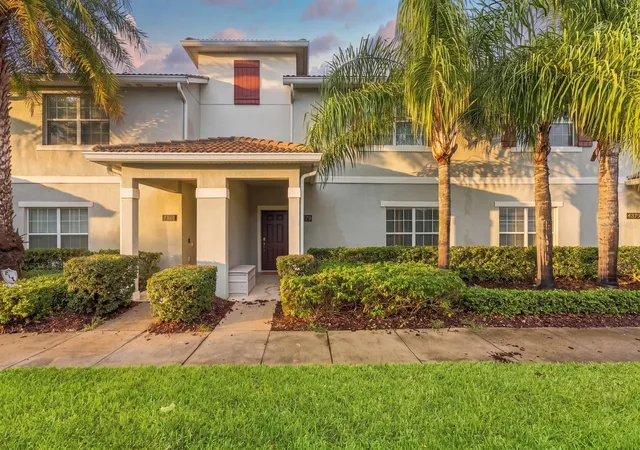 Photo 3 of Townhouse for sale at 4879 Clock Tower Dr, Kissimmee, FL 34746 | MLS# O6432058 | Listing updated on 2026-09-04