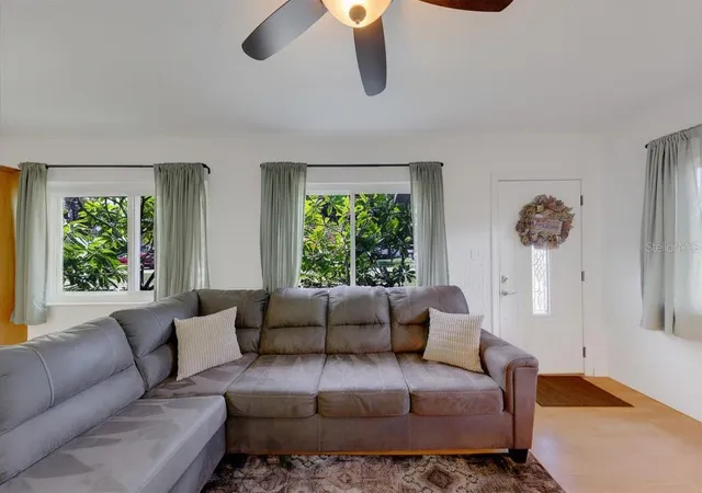 4th image of 2773 Belle Haven Dr, Clearwater, FL 33763 | MLS# TB8537212