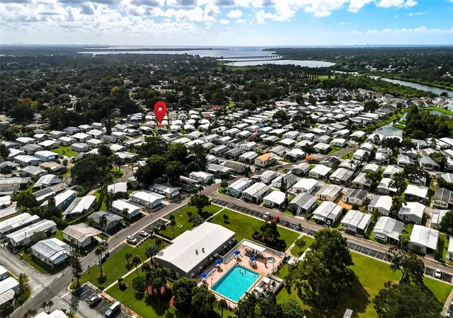3rd image of 116 Dolphin Dr S, Oldsmar, FL 34677 | MLS# TB8537217