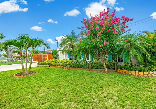 Photo 2 of Single family home for sale at 2545 Ednor St, Port Charlotte, FL 33952 | MLS# C7529391 | Listing updated on 2026-08-20