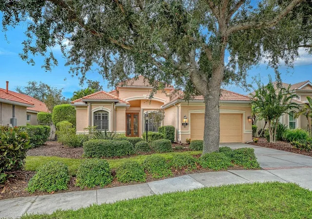 Photo 3 of Single family home for sale at 649 Crane Prairie Way, Osprey, FL 34229 | MLS# A4702490 | Listing updated on 2026-10-10