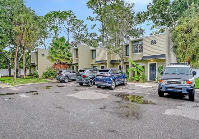 1st image of 4906 25th St W #107, Bradenton, FL 34207 | MLS# A4702492
