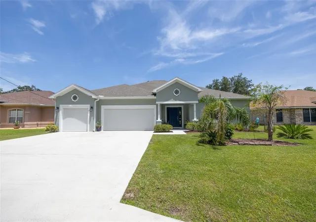 Photo 1 of Single family home for sale at 17 White Hvn Ln, Palm Coast, FL 32164 | MLS# FC320551 | Listing updated on 2026-10-01