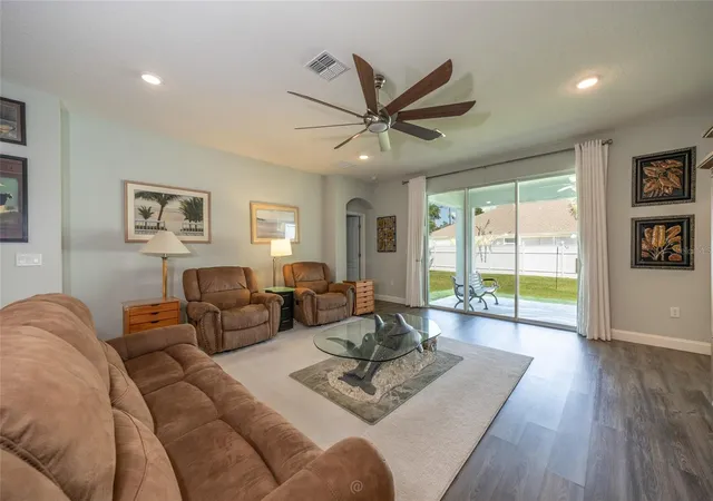 Photo 3 of Single family home for sale at 17 White Hvn Ln, Palm Coast, FL 32164 | MLS# FC320551 | Listing updated on 2026-10-01