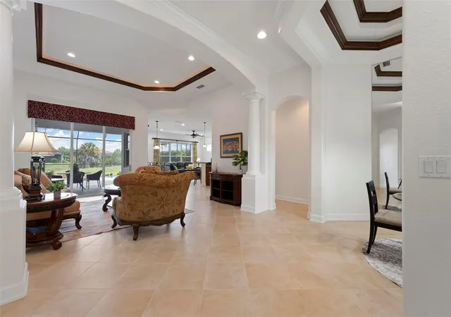 Photo 5 of Single family home for sale at 185 Medici Ter, Nokomis, FL 34275 | MLS# N6145306 | Listing updated on 2026-08-28