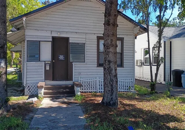 Photo 1 of Single family home for sale at 1623 7th Avenue N, Saint Petersburg, FL 33713 | MLS# O6432073 | Listing updated on 2026-08-12