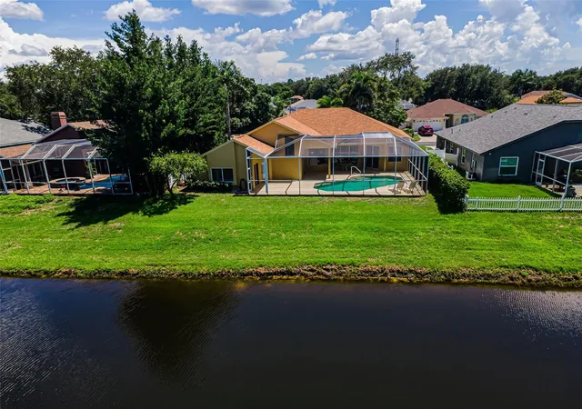 2nd image of 1259 Paradise Lake Dr, Tarpon Springs, FL 34689 | MLS# TB8537238