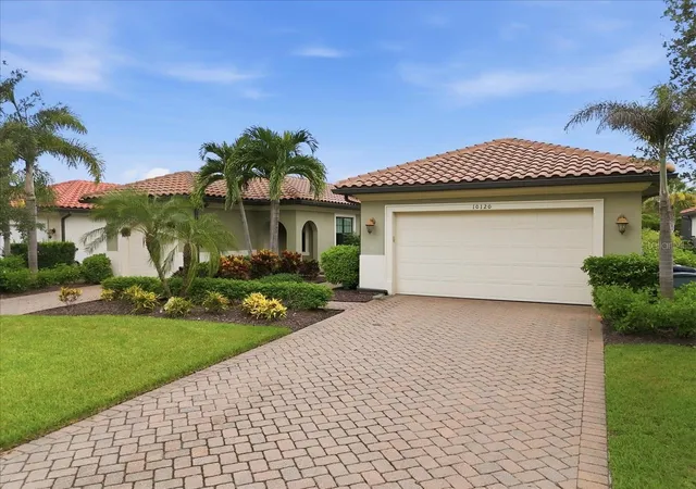 2nd image of 10120 Belcrest Blvd, Fort Myers, FL 33913 | MLS# C7529394