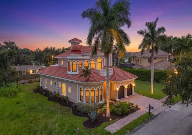 Photo 2 of Single family home for sale at 1650 Assisi Dr #16, Sarasota, FL 34231 | MLS# A4702501 | Listing updated on 2026-09-13