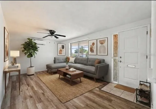Photo 3 of Single family home for sale at 3630 Winder Dr, Holiday, FL 34691 | MLS# TB8537248 | Listing updated on 2026-10-03