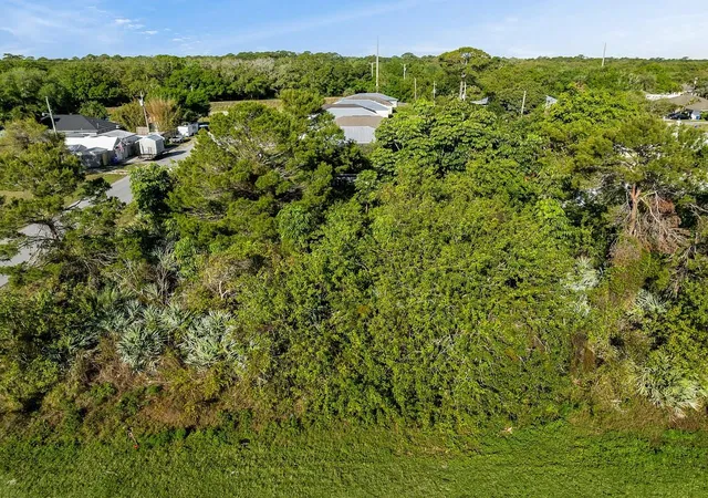 Photo 3 of Land for sale at 1505 4th Avenue Sw, Vero Beach, FL 32962 | MLS# O6432093 | Listing updated on 2026-09-22