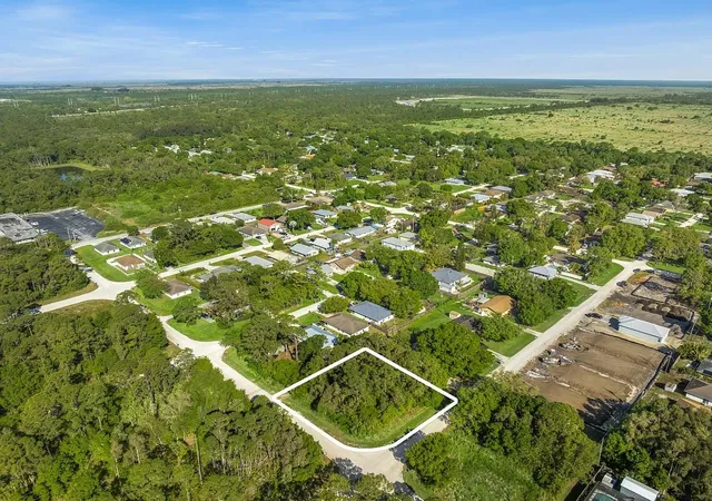 Land for sale at 2115 86th Drive, VERO BEACH, FL 32966 | MLS# O6432094