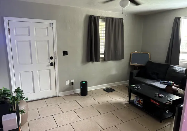 Photo 3 of Single family home for sale at 1220 Nw 31 Avenue, Gainesville, FL 32609 | MLS# GC542605 | Listing updated on 2026-08-15