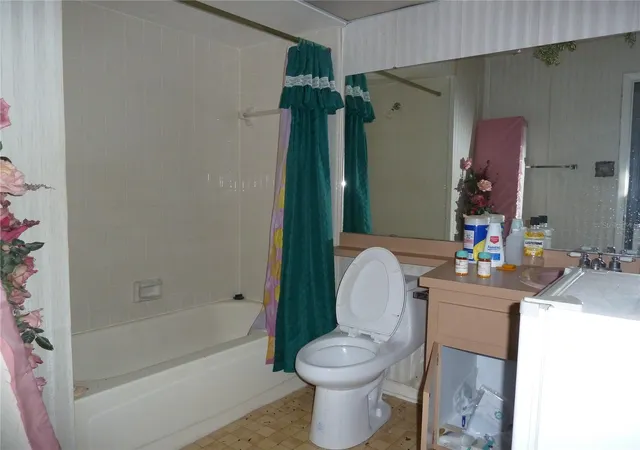 Photo 19 of Single family home for sale at 16224 Sawgrass Cir, TAMPA, FL 33624 | MLS# TB8537280 | Listing updated on 2026-10-06