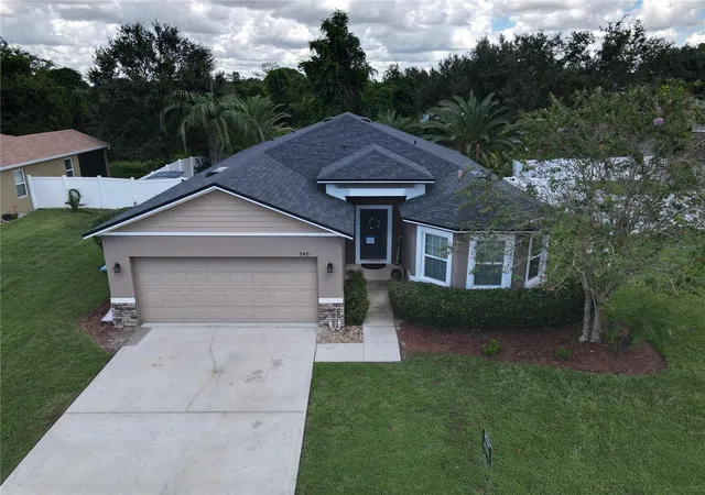 Photo 2 of Single family home for sale at 940 Fallbrooke Ave, Deltona, FL 32725 | MLS# G5116266 | Listing updated on 2026-09-14