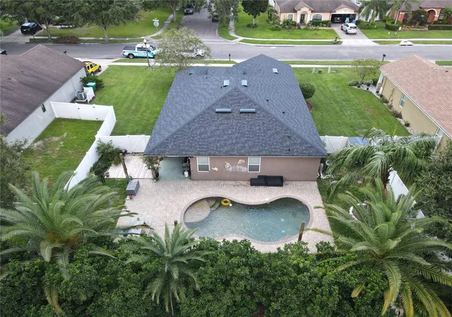Photo 3 of Single family home for sale at 940 Fallbrooke Ave, Deltona, FL 32725 | MLS# G5116266 | Listing updated on 2026-09-14