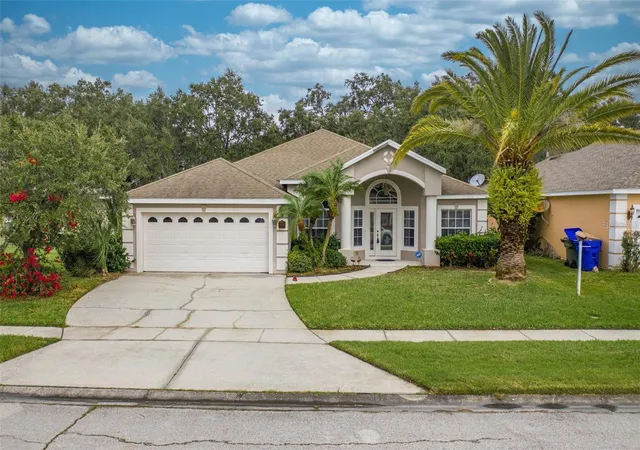 2nd image of 2111 Eagleview Ct, Kissimmee, FL 34746 | MLS# O6432119