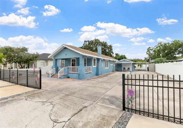 3rd image of 710 E Broad St, Tampa, FL 33604 | MLS# TB8537288