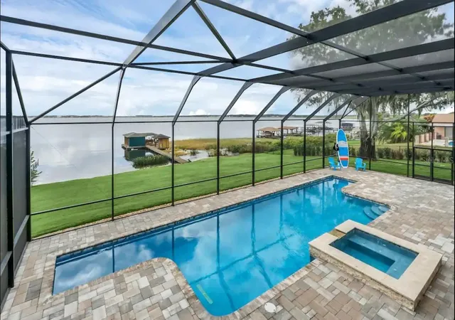 2nd image of 514 Hillside Dr, Auburndale, FL 33823 | MLS# P4939552
