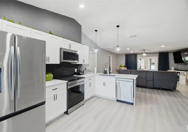 Photo 3 of Single family home for sale at 7907 Deer Ft Dr, New Port Richey, FL 34653 | MLS# TB8537293 | Listing updated on 2026-10-07