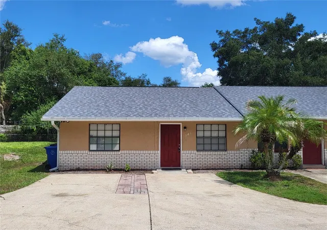 Photo 2 of Multi family home for sale at 787 Lincoln Pkwy, Oviedo, FL 32765 | MLS# O6432128 | Listing updated on 2026-09-03