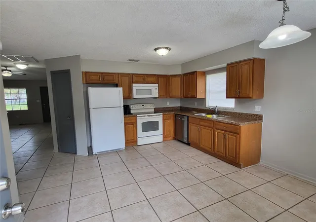 5th image of 787 Lincoln Pkwy, Oviedo, FL 32765 | MLS# O6432128