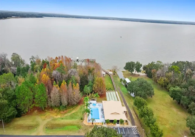 10th image of 11910 Salina Wy #11910, Leesburg, FL 34788 | MLS# V4950637