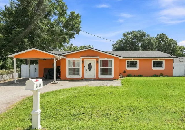 Photo 1 of Single family home for sale at 6819 32nd Ave S, Tampa, FL 33619 | MLS# TB8537314 | Listing updated on 2026-08-23