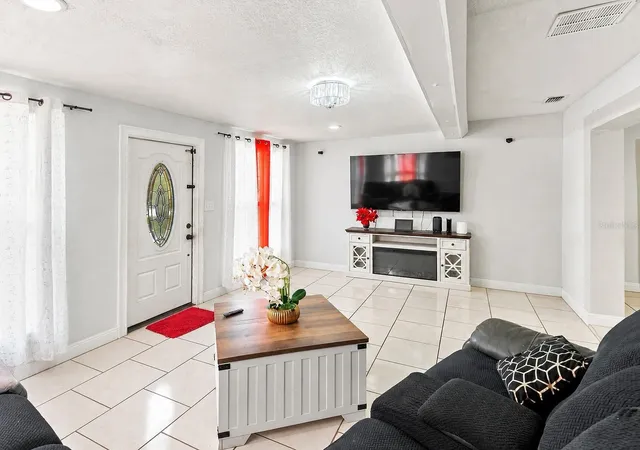 Photo 3 of Single family home for sale at 6819 32Nd Ave S, Tampa, FL 33619 | MLS# TB8537314 | Listing updated on 2026-10-20