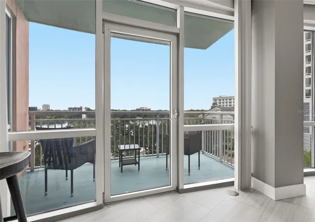 Photo 40 of Condo for sale at 322 E Central Blvd #501, Orlando, FL 32801 | MLS# O6432138 | Listing updated on 2026-08-27