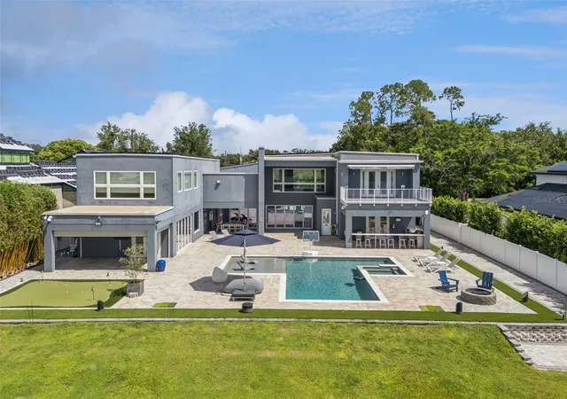 3rd image of 8922 University Blvd, Orlando, FL 32817 | MLS# O6432145