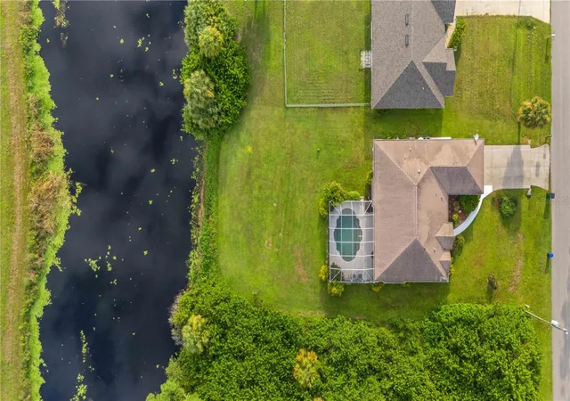 5th image of 4875 Hansard Ave, North Port, FL 34286 | MLS# C7529409