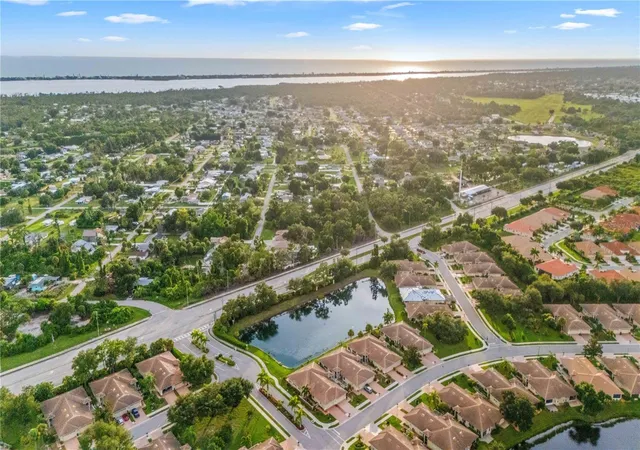 2nd image of 1001 Topelis Dr, Englewood, FL 34223 | MLS# C7529410