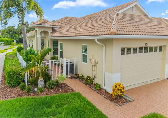 Photo 3 of Single family home for sale at 1001 Topelis Dr, Englewood, FL 34223 | MLS# C7529410 | Listing updated on 2026-10-04