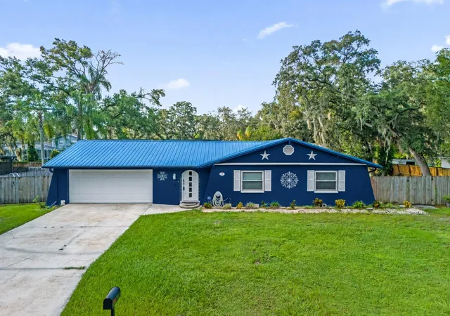 Photo 1 of Single family home for sale at 116 Windy Cir, Brandon, FL 33511 | MLS# TB8537343 | Listing updated on 2026-10-04