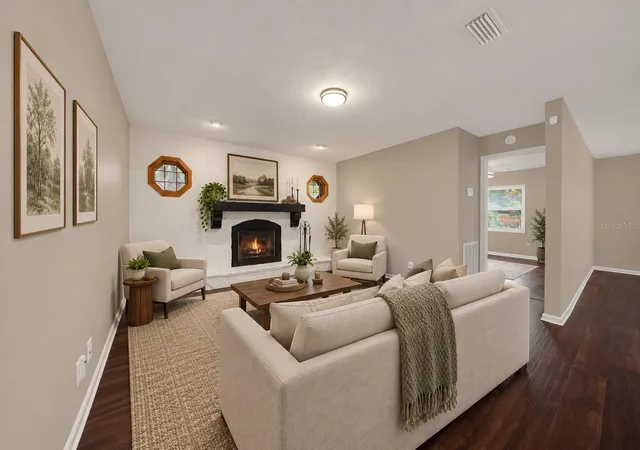 Photo 3 of Single family home for sale at 116 Windy Cir, Brandon, FL 33511 | MLS# TB8537343 | Listing updated on 2026-10-04