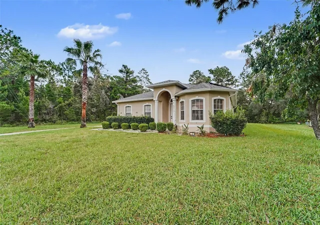 2nd image of 48 Cactus St, Homosassa, FL 34446 | MLS# TB8537345