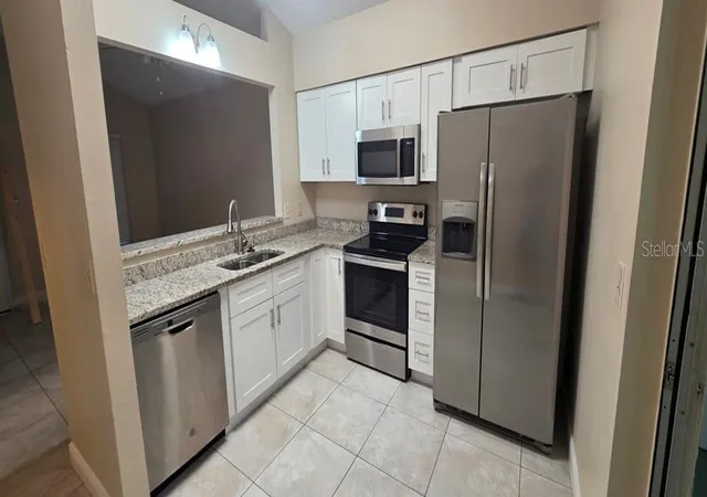 3rd image of 10350 Riva Ridge Trl, Orlando, FL 32817 | MLS# O6432165