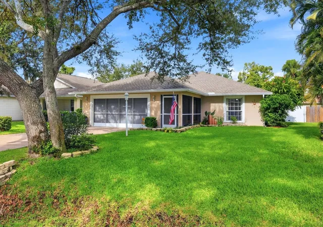 Photo 3 of Sale Pending at 4380 Iola Dr, Sarasota, FL 34231 | MLS# A4702525 | Listing updated on 2026-09-16