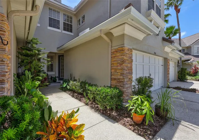 Photo 2 of Townhouse for sale at 14511 Mirabelle Vista Cir, Tampa, FL 33626 | MLS# TB8537352 | Listing updated on 2026-09-05