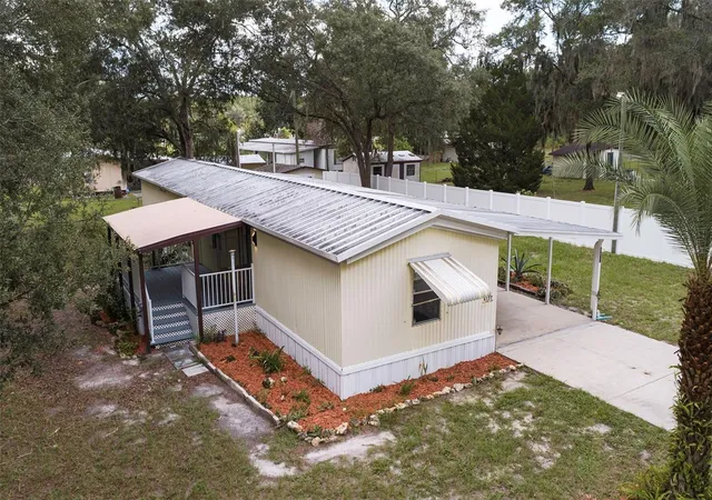 2nd image of 6377 W Flanders Ln, Crystal River, FL 34429 | MLS# W7888420