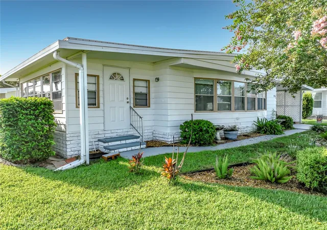 4th image of 3374 Evergreen Rd #1700, Zellwood, FL 32798 | MLS# O6432174