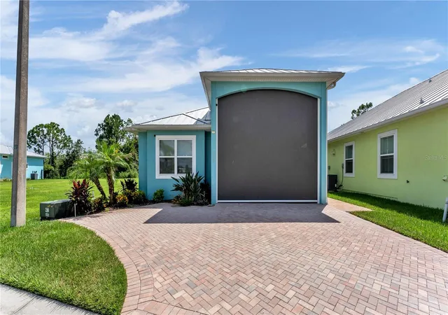 1st image of 3220 Fish Hawk Dr, Polk City, FL 33868 | MLS# L4964166