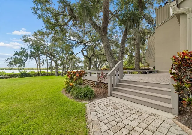 3rd image of 1111 N Bayshore Blvd, Clearwater, FL 33759