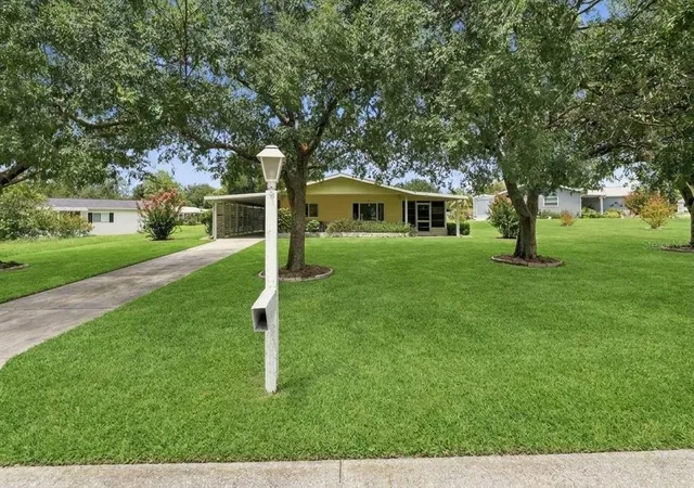 Photo 3 of Single family home for sale at 6461 Sw 109th Place, Ocala, FL 34476 | MLS# TB8537363 | Listing updated on 2026-09-11