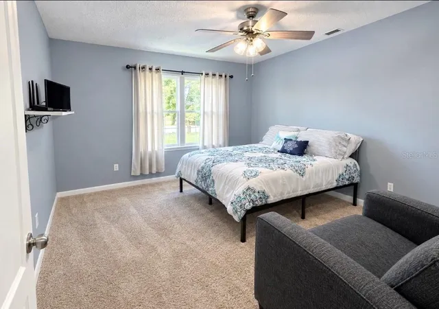 Photo 4 of Single family home for sale at 635 Autumn Strm Dr, Auburndale, FL 33823 | MLS# S5155332 | Listing updated on 2026-10-07