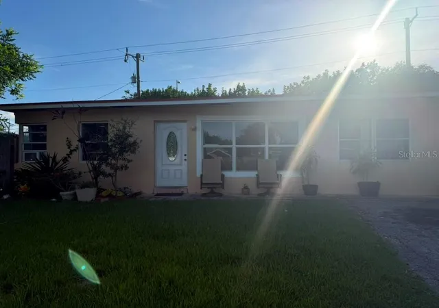 3rd image of 2531 Ne 7th Ter, Pompano Beach, FL 33064 | MLS# TB8537367