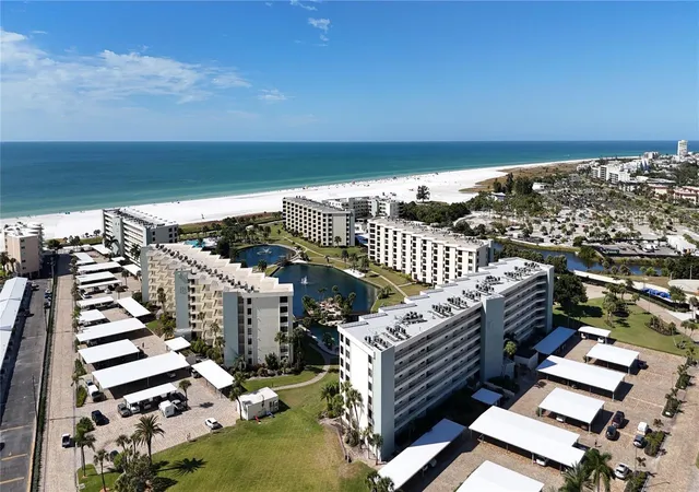 Listing Photo 5 - Condo for sale in building located at 5770 Midnight Pass Rd, Sarasota, FL 34242 - Unit #301