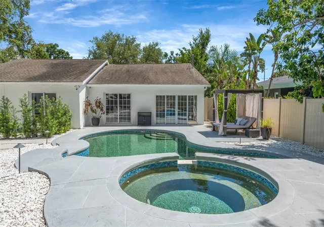 Photo 3 of Single family home for sale at 3819 W San Miguel St, Tampa, FL 33629 | MLS# TB8537375 | Listing updated on 2026-10-03