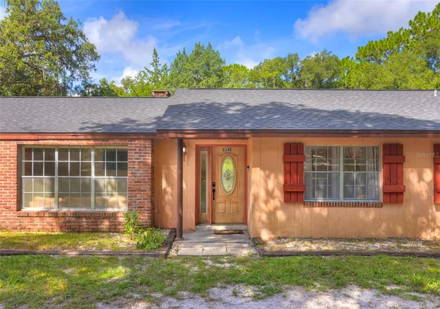 4th image of 2142 Saragossa Ave, Deland, FL 32724 | MLS# V4950640